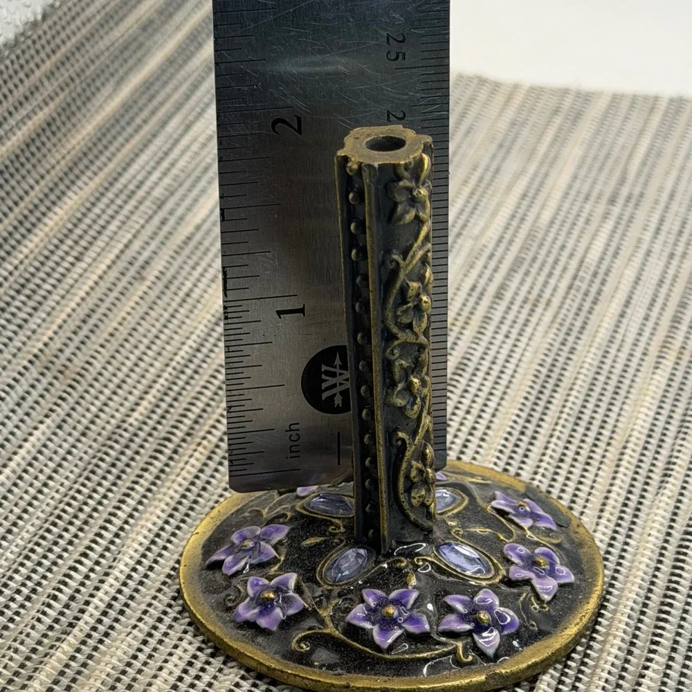Vintage Floral Ring Holder Bronze Metal Purple Enamel Flower Rhinestone Stand 2